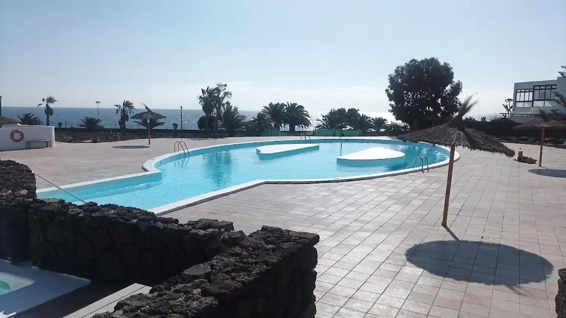 Tuscan Apartment Mit Meerblick Und Terrasse Costa Teguise