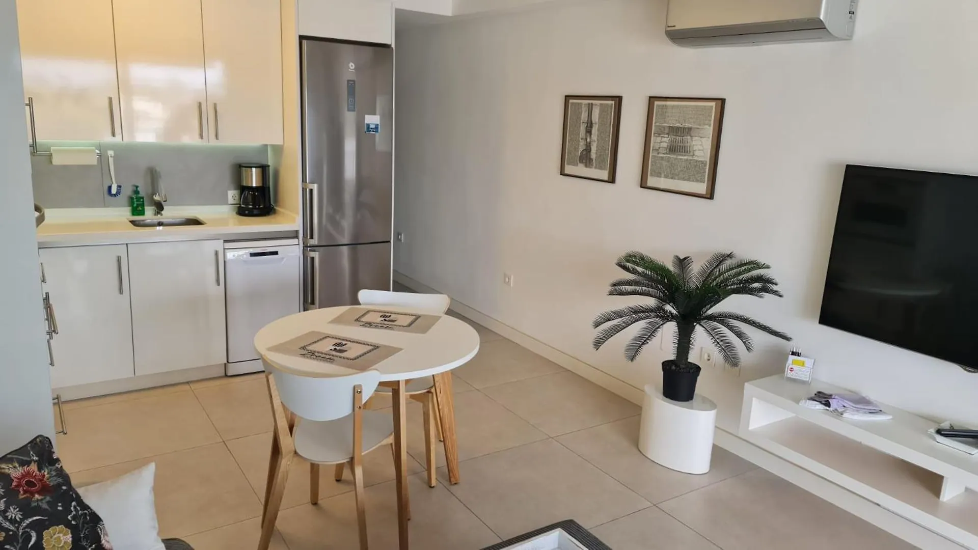 Tuscan Apartment Mit Meerblick Und Terrasse Costa Teguise Spain