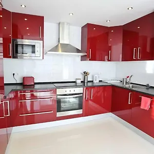 Daruma 3-bedroom Penthouse With Sea Views Apartment